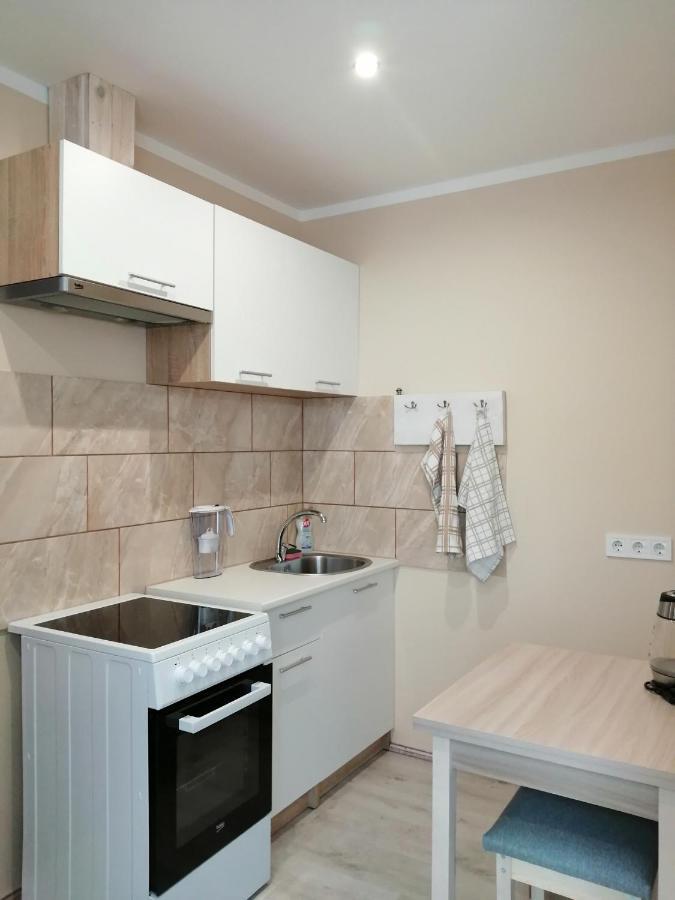 Apartamenti Miera Osta Liepāja Eksteriør billede