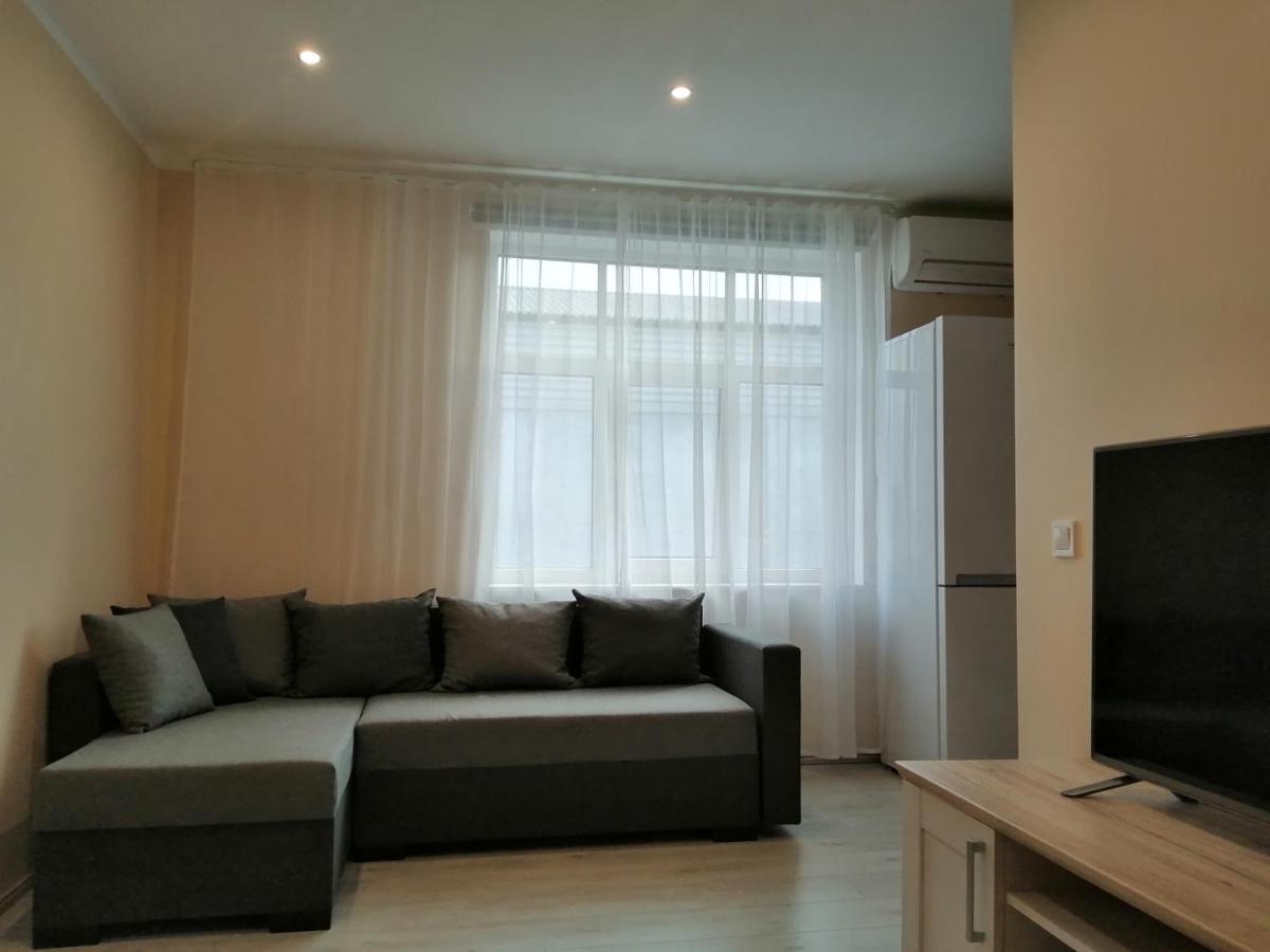 Apartamenti Miera Osta Liepāja Eksteriør billede
